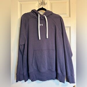 Under Armour blue speckled sweatshirt